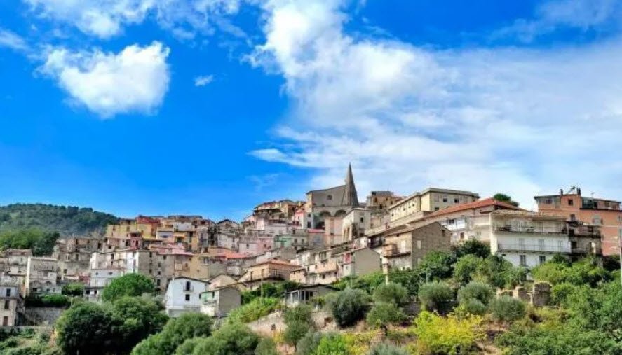 Isca sullo Ionio, Italy
